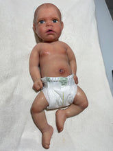 Cargar imagen en el visor de la galería, Reborns Silicona 50 cm niña