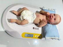 Cargar imagen en el visor de la galería, Reborn Silicona 43cm Prematura niña